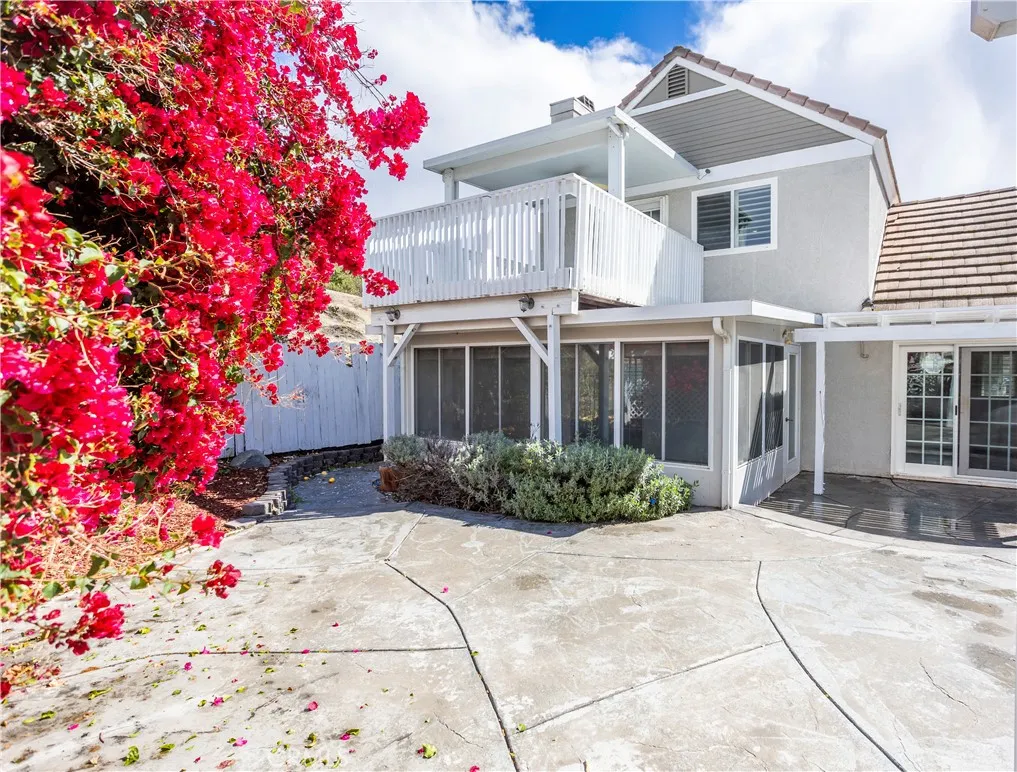 23753 Five Tribes Trail, Murrieta, California 92562 home-pic-19